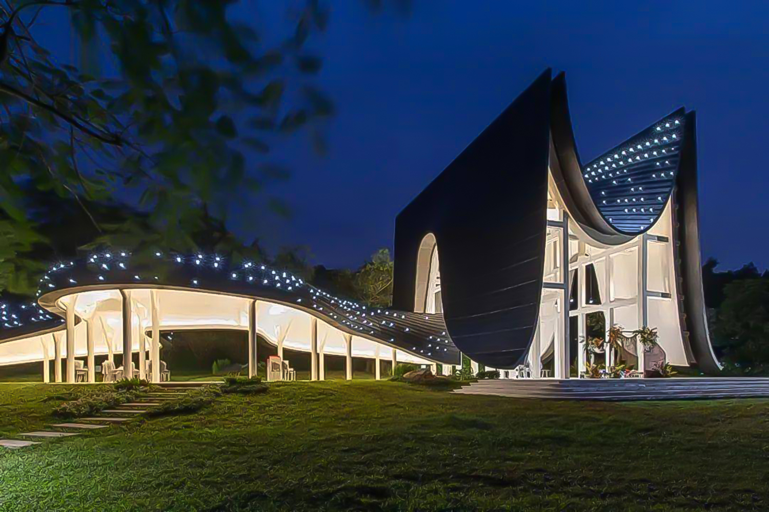 突破常規(guī)，創(chuàng)意無(wú)限！異形建筑照明解決方案（內(nèi)含福利）