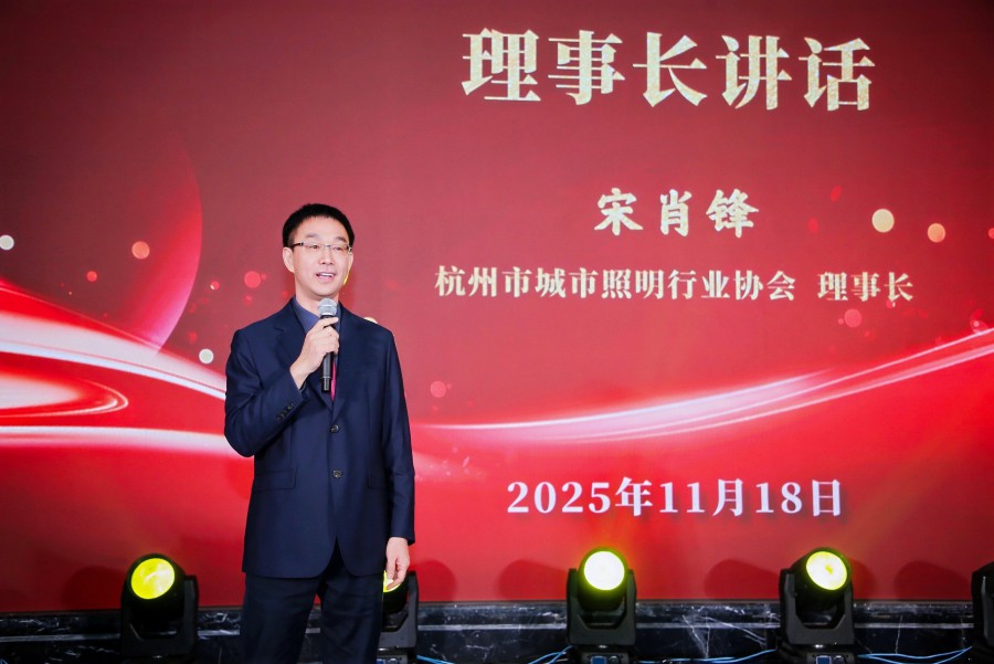 1765761746133303296F.jpg LZH_7654-opq4130805781.jpg